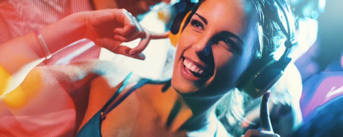 Top 14 Reasons Why Corporate Events Should Book a Silent Headphone Disco